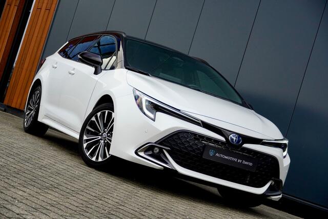 Toyota COROLLA Touring Sports 140 pk HYBRID BUSINESS PLUS AUTOMAAT / TS BLACK AND WHITE / FABRIEKSGARANTIE / APPLE CARPLAY / FULL LED / ADAPTIEVE CRUISE CONTROL / STOELVERWARMING