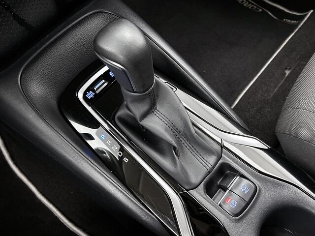 Toyota COROLLA 1.8 Hybrid Style | 1e Eigenaar | Dealeronderhouden | Navigatie | Radar Cruise Control | Nederlandse Auto |