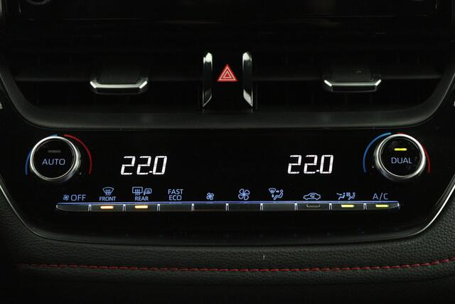 Toyota COROLLA Touring Sports 1.8 Hybrid Executive | lederen bekleding | Electrische achterklep | Trekhaak | Navigatie |