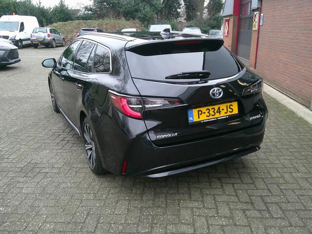Toyota COROLLA Touring Sports 1.8 Hybrid Business Plus
