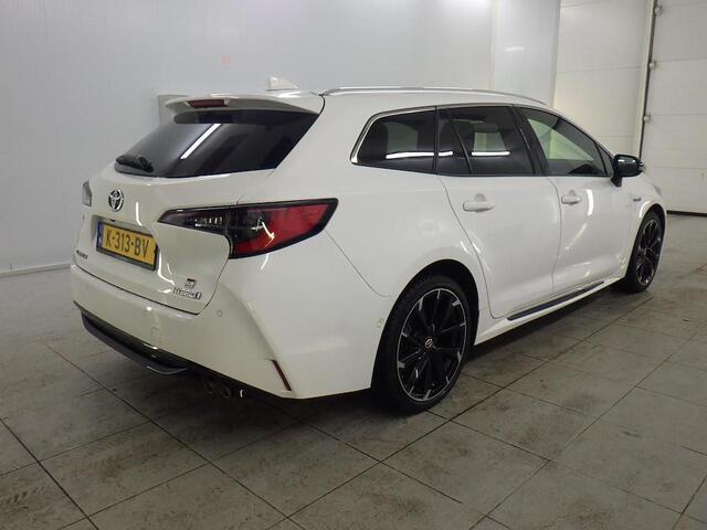 Toyota COROLLA TOURING SPORTS 2.0 HYBRID BUSINESS GR-SPORT I AUTOMAAT I P-CAMERA I STOELVERWARMING I APPLE CARPLAY