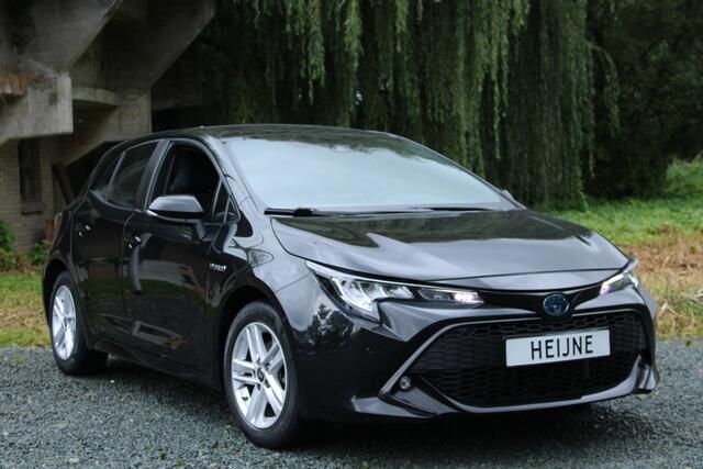 Toyota COROLLA 1.8 HYBRID AUT. DYNAMIC NAVI/CAMERA/CARPLAY