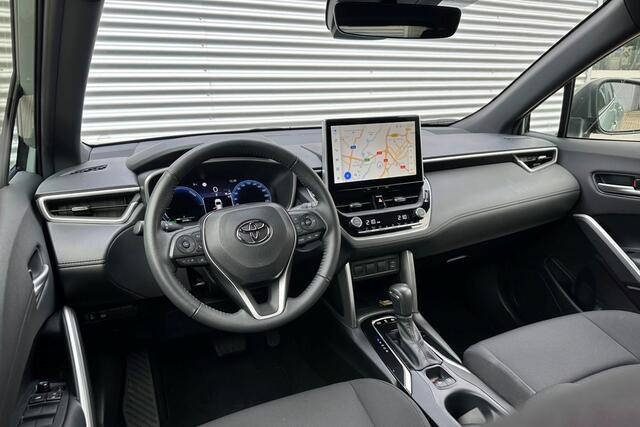Toyota COROLLA Cross Hybrid 140 Style Urban Khaki
