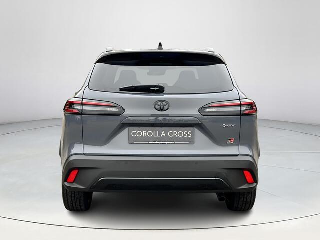 Toyota COROLLA Cross Hybrid 180 GR Sport + Panoramadak | Nieuwe auto | Uit voorraad leverbaar |