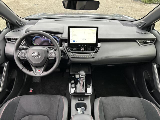 Toyota COROLLA Cross Hybrid 180 GR Sport + Panoramadak | Nieuwe auto | Uit voorraad leverbaar |