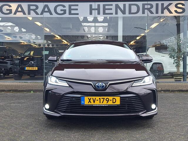 Toyota COROLLA 1.8 Hybrid Executive Sedan | Trekhaak | Blindspot | Adaptive CC | Leder-Stof | Occasion