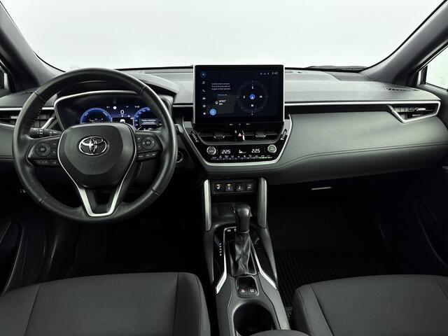Toyota COROLLA Cross Hybrid 200 Style | Stoel / Stuurwielverwarming | Parkeercamera | Apple Carplay / Android Auto | Parkeerensoren V+A |