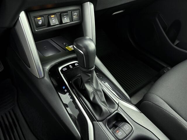 Toyota COROLLA Cross Hybrid 200 Style | Stoel / Stuurwielverwarming | Parkeercamera | Apple Carplay / Android Auto | Parkeerensoren V+A |