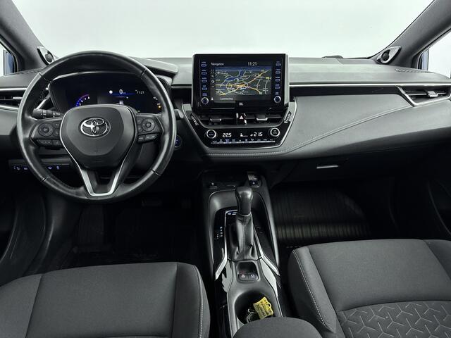 Toyota COROLLA Touring Sports 2.0 Hybrid Style JBL | Parkeersensoren | Stoelverwarming | Trekhaak | Navigatie |