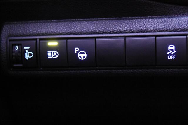 Toyota COROLLA 1.8 Hybrid *1ste Eigenaar*Navigatie*Parkassist*