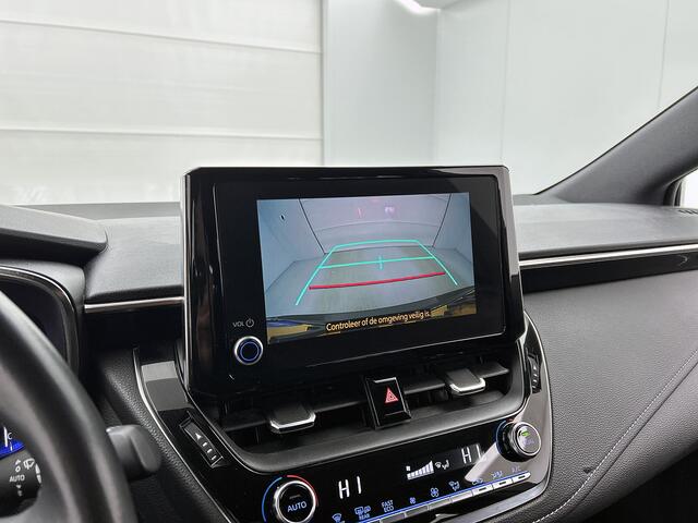 Toyota COROLLA Touring Sports 1.8 Hybrid Dynamic | Stoelverwarming | Cruise Control Adaptief | Parkeersensoren | Apple Carplay / Android Auto |