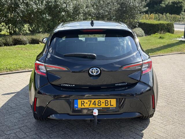 Toyota COROLLA 1.8 Hybrid Active | Afn. Trekhaak | Camera | ACC | Climate control | DAB | 17" Lichtmetaal