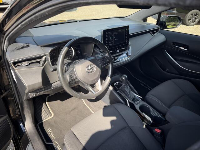Toyota COROLLA 1.8 Hybrid Active | Afn. Trekhaak | Camera | ACC | Climate control | DAB | 17" Lichtmetaal