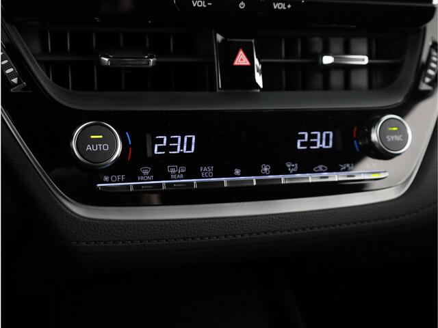 Toyota COROLLA Cross Hybrid 140 Dynamic *NIEUW* | Direct leverbaar! |