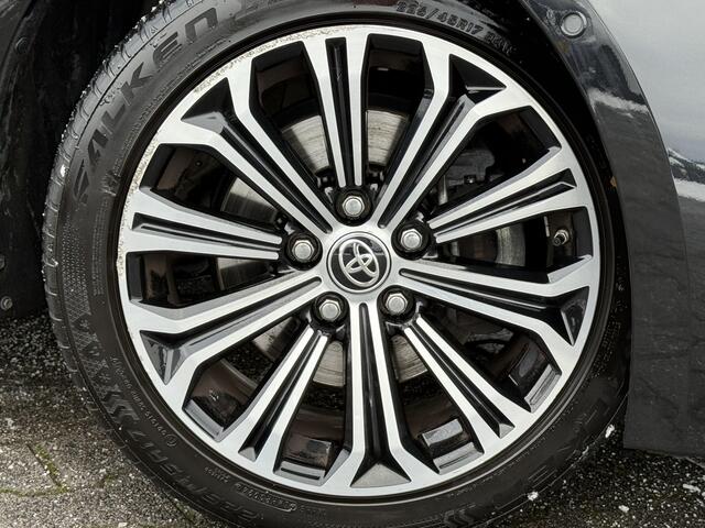 Toyota COROLLA Touring Sports 2.0 Hybrid Team D | CarPlay | ACC | Camera | LED | DAB+ | 17 inch