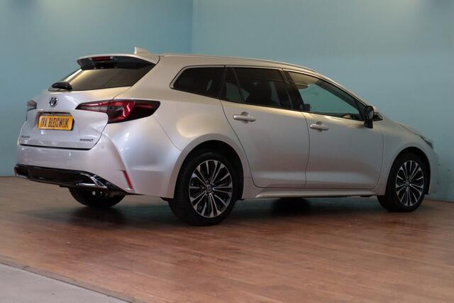 Toyota COROLLA Touring Sports Hybrid 140 Team D | APPCONNECT | CAMERA + PDC | VRUIT/STUUR/STOELVERW | ADAP CRUISE | LANE-ASSIST / WARNING |