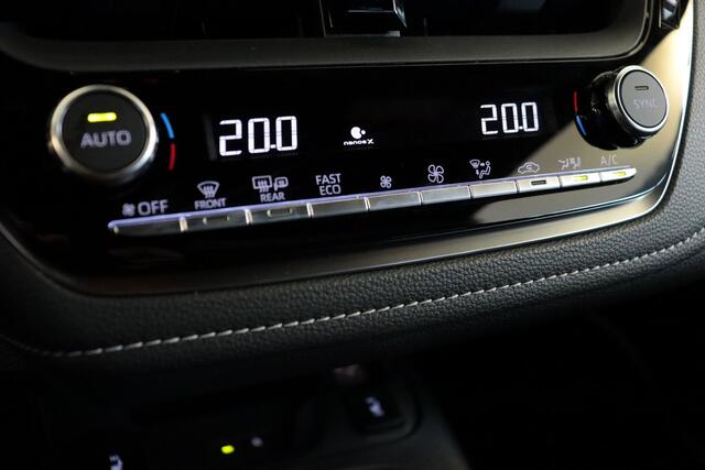 Toyota COROLLA Touring Sports Hybrid 140 Team D | APPCONNECT | CAMERA + PDC | VRUIT/STUUR/STOELVERW | ADAP CRUISE | LANE-ASSIST / WARNING |