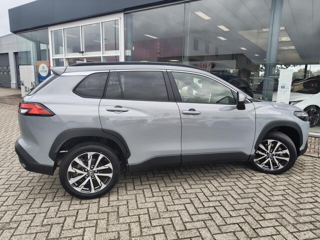 Toyota COROLLA Cross Hybrid 140 Style | Sensoren v/a | El. Achterklep | Stoel- & Stuu