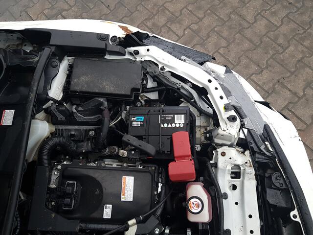 Toyota COROLLA Touring Sports 1.8 Hybrid Trek