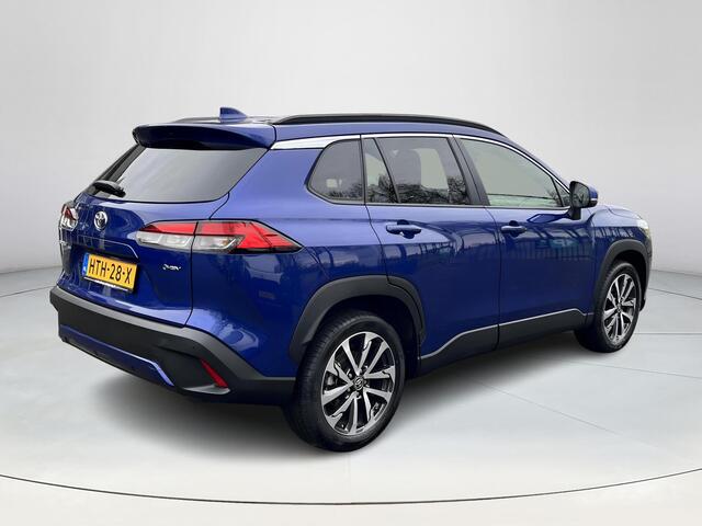 Toyota COROLLA Cross Hybrid 140 Style | Navigatie | Parkeersensoren | Elektrische achterklep | 18 inch LM-velgen |