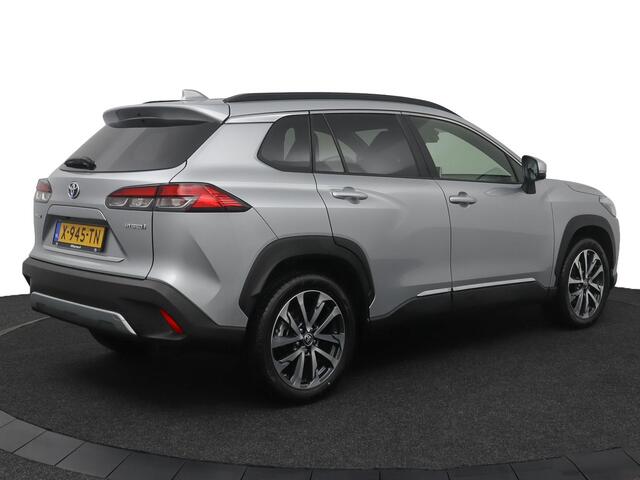 Toyota COROLLA Cross Hybrid 140 Style | Stoelverwarming | Leder - Stoffen bekleding | Electrische achterklep | Navigatie |