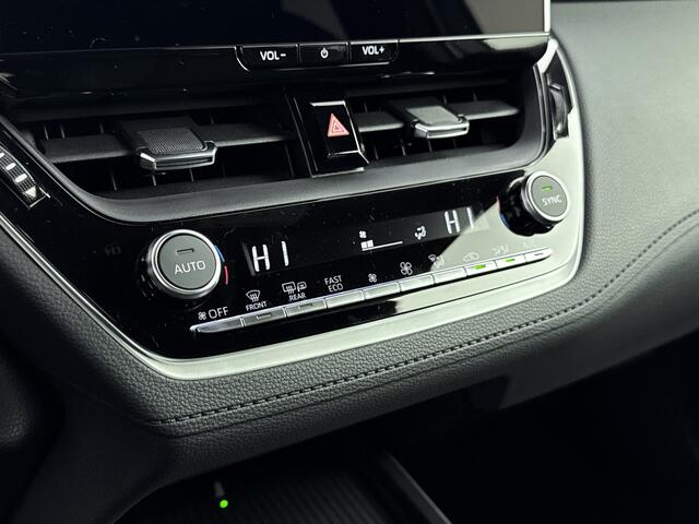 Toyota COROLLA Cross Hybrid 140 Dynamic | Apple Carplay & Android Auto | Parkeercamera | * | Auto op bestelling |