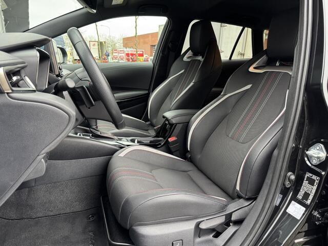 Toyota COROLLA Touring Sports 2.0 Hybrid Business GR-Sport 184pk NL-Auto!