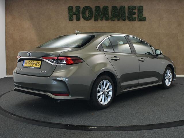 Toyota COROLLA 1.8 Hybrid Business - ORIGINEEL NEDERLANDSE AUTO - APPLE CARPLAY/ANDROID AUTO - ADAPTIEVE CRUISE CONTROL - LICHTMETALEN VELGEN - BLUETOOTH TELEFOONVOORBEREIDING - AUTOMATISCHE AIRCO - CONNECTED SERVICES