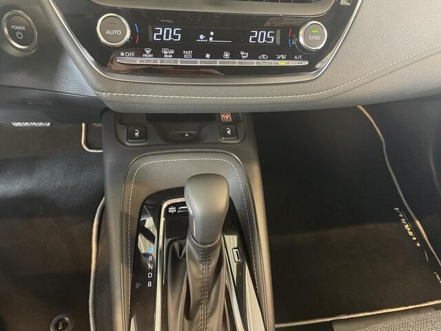 Toyota COROLLA Touring Sports Hybrid 140 Dynamic | Dodehoek detectie | Stuur- & Stoelverwarming | Parkeersensoren | Apple Carplay & AndroidAUTO