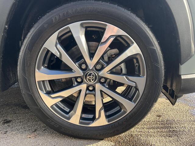 Toyota COROLLA Cross 2.0 High Power Hybrid First Edition AUT Nieuw geleverd 1e eigenaar. Incl: AppleCarplay/AndroidAuto. Trekhaak, Climate Control, Adaptieve cruisecontrol, LM velgen