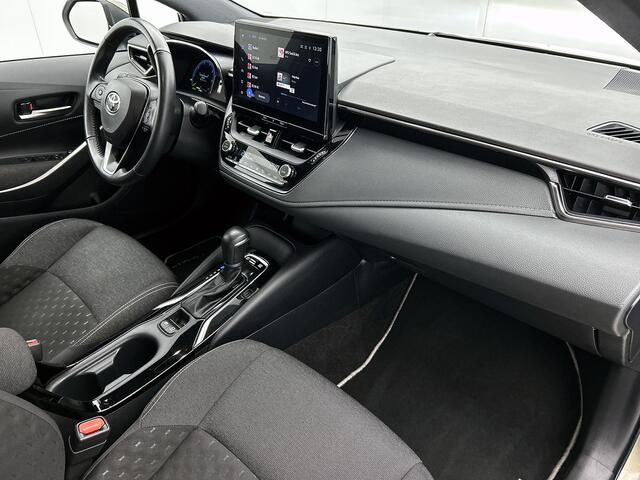 Toyota COROLLA Touring Sports Hybrid 140 Active | Parkeercamera | Apple Carplay / Android Auto | Cruise Control Adaptief |