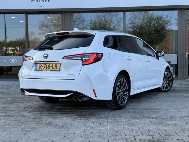 Toyota COROLLA Touring Sports 2.0 Hybrid Dynamic | Trekhaak | Blindspot | PDC v/a