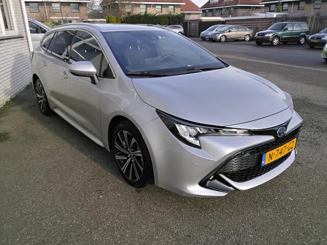 Toyota COROLLA Touring Sports 1.8 Hybrid Dynamic