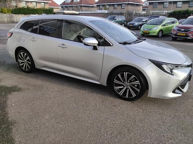 Toyota COROLLA Touring Sports 1.8 Hybrid Dynamic
