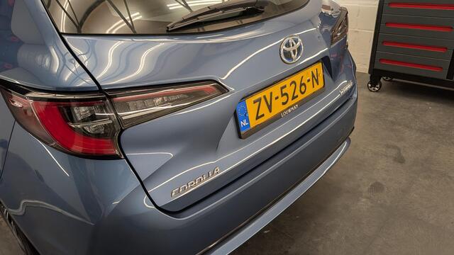 Toyota COROLLA Touring Sports 1.8 Hybrid First Edition