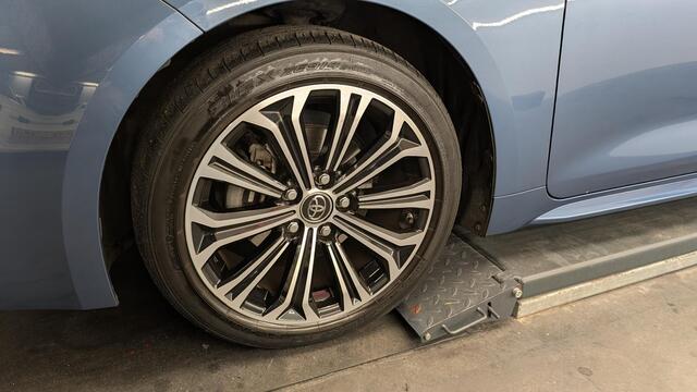 Toyota COROLLA Touring Sports 1.8 Hybrid First Edition