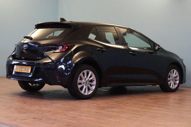 Toyota COROLLA Hybrid 140 Business | APPCONNECT | CAMERA | VRUIT/STUUR/STOELVERW | ADAP CRUISE | LANE-ASSIST |