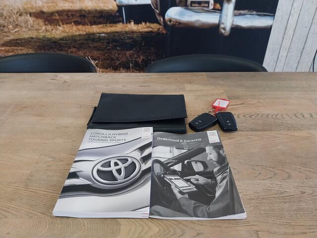 Toyota COROLLA Touring Sports 2.0 Hybrid 1e EIGENAAR ADAPT CRUISE CAMERA LED NAVI ECC