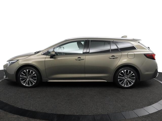 Toyota COROLLA Touring Sports Hybrid 140 Dynamic | Parkeersensoren Rondom | Grootscherm Navigatie | Digital Cockpit | Led Verlichting |