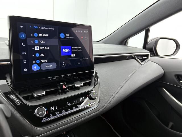 Toyota COROLLA Hybrid 140 Dynamic | Lichtmetalen wielen | Adapt. Cruise control | Stoelverwarming |