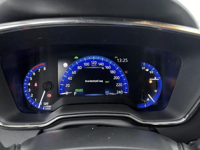 Toyota COROLLA Touring Sports 2.0 Hybrid Style | Stoel / Stuurwielverwarming | Navigatie | Apple Carplay / Android Auto | Parkeersensoren |