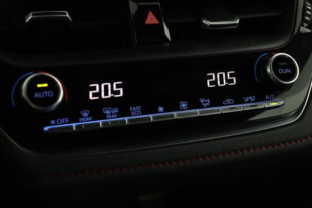 Toyota COROLLA Touring Sports 2.0 Hybrid Executive | Trekhaak | Navigatie | Parkeersensoren | Apple Carplay/Android auto | Elektrische Achterklep |