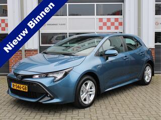 toyota-corolla-1.8-hybrid-active-st