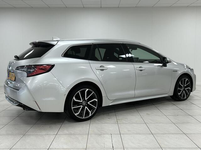 Toyota COROLLA Touring Sports 2.0 Hybrid Business Sport Intro | CAMERA | STOELVERWARMING | LANE ASSIST