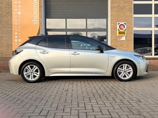 Toyota COROLLA 2.0 HYBRID 180PK BI-TONE EXECUTIVE HALF LEER/CAMERA/LED/ACC