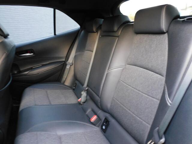 Toyota COROLLA Hybrid 140 Comfort TOPSTAAT! CARPLAY/ANDROID! STOELVERW! NAVI! CRUISE! CLIMA!