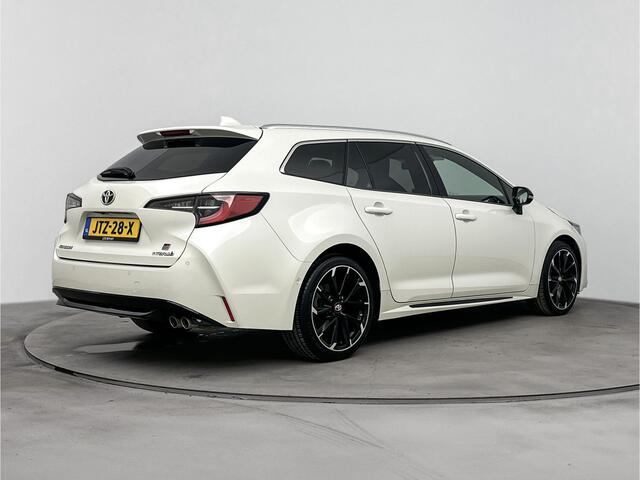 Toyota COROLLA Touring Sports 2.0 Hybrid GR-Sport Plus | Glazen Panoramadak | JBL-Audio |