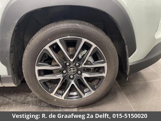 Toyota COROLLA Cross Hybrid 140 Dynamic | Stuur-/ & Stoelverwarming | Parkeersensoren | Dodehoek detectie | Elektrische kofferbak