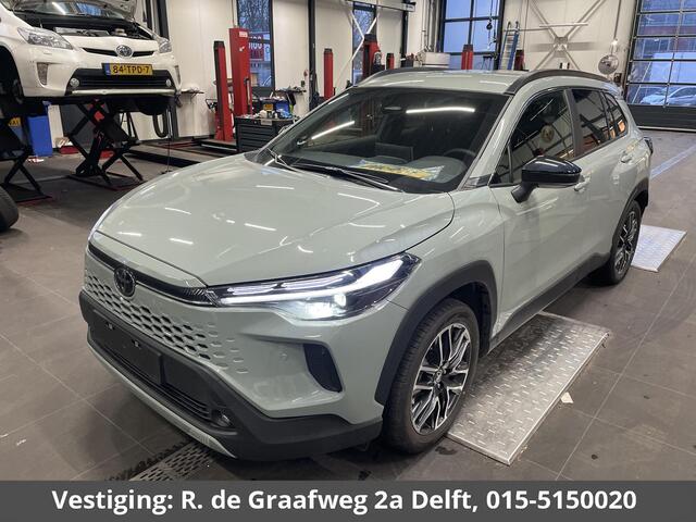 Toyota COROLLA Cross Hybrid 140 Dynamic | Stuur-/ & Stoelverwarming | Parkeersensoren | Dodehoek detectie | Elektrische kofferbak