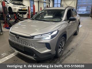 toyota-corolla-cross-hybrid-140-dyn